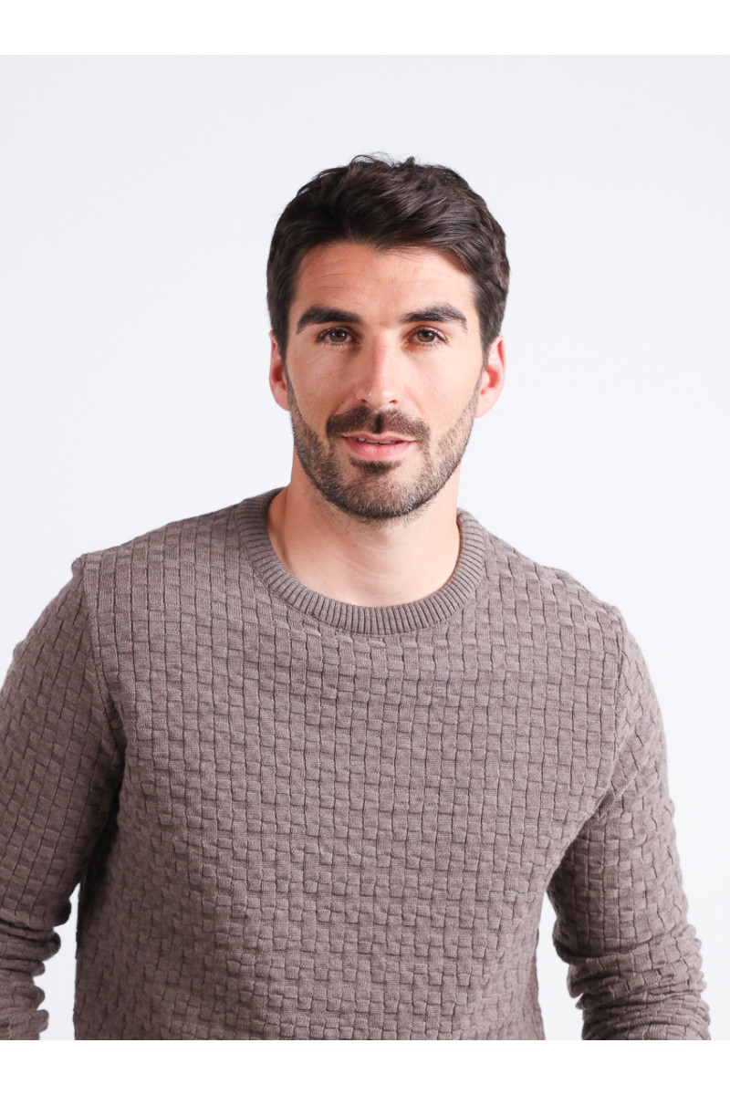 Pull fantaisie · Felix Lafrançaise